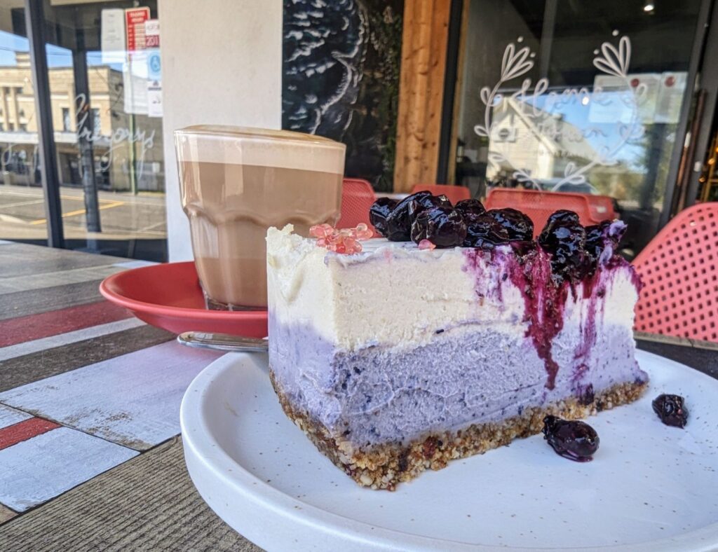 Vegan Blueberry & Lemon Cheesecake